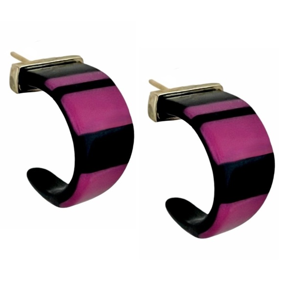 KATE SPADE • Vintage Bronwyn Resin Striped Huggies Hoop Earrings - Picture 1 of 6